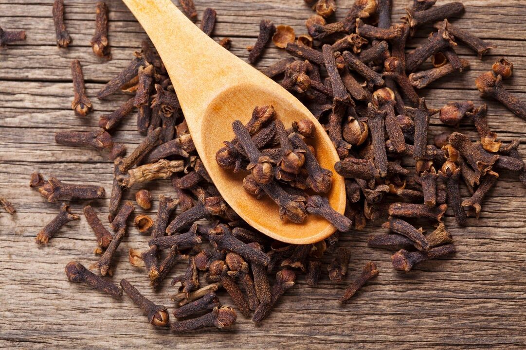 Dried cloves fight against parasites